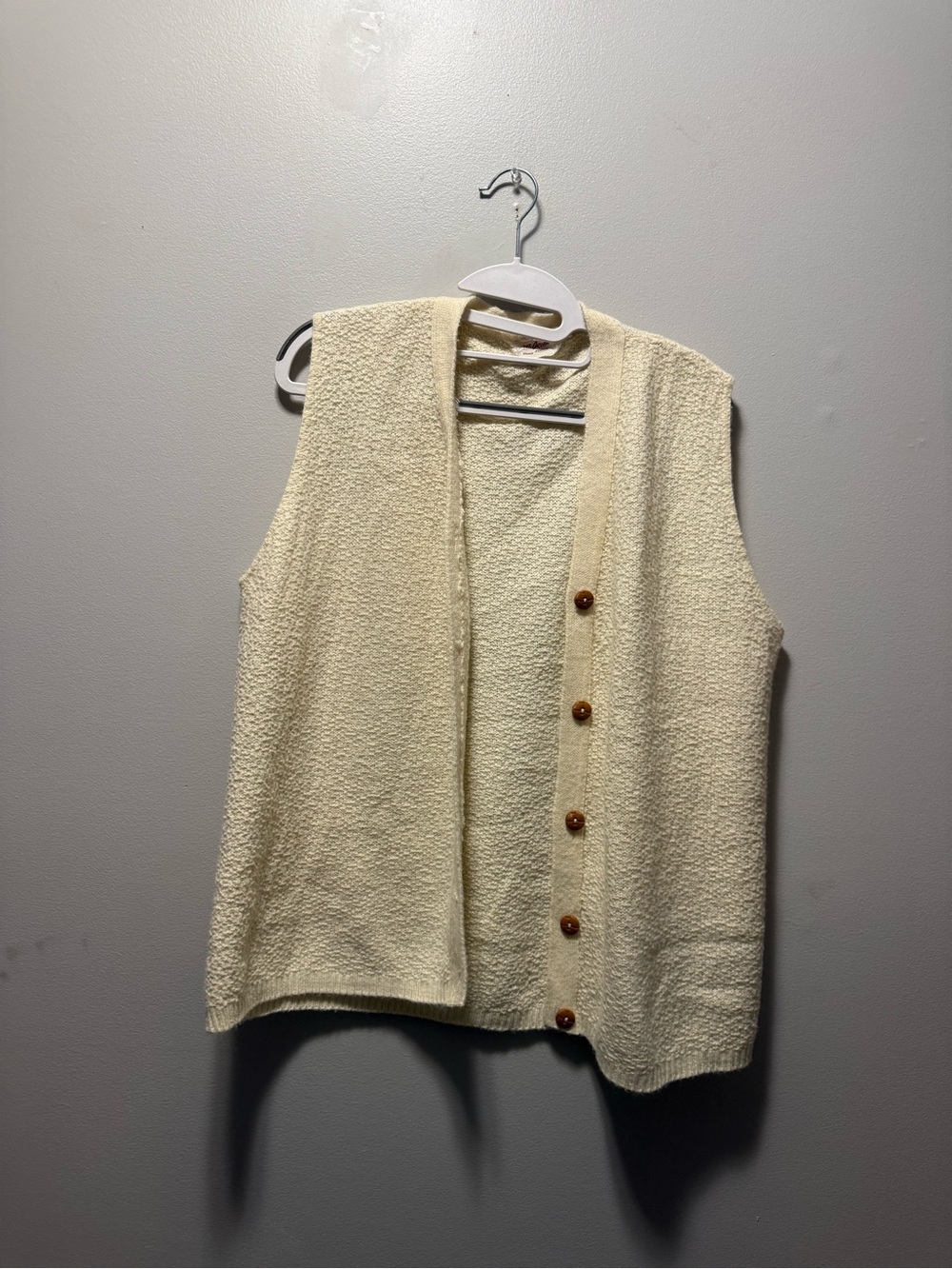Cream Textured Button-Front Vest - Picture 2 of 3